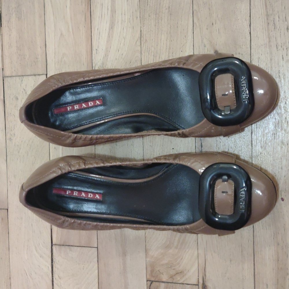 Prada Beige Patent Leather Low Stacked Heel round Toe Loafers 38